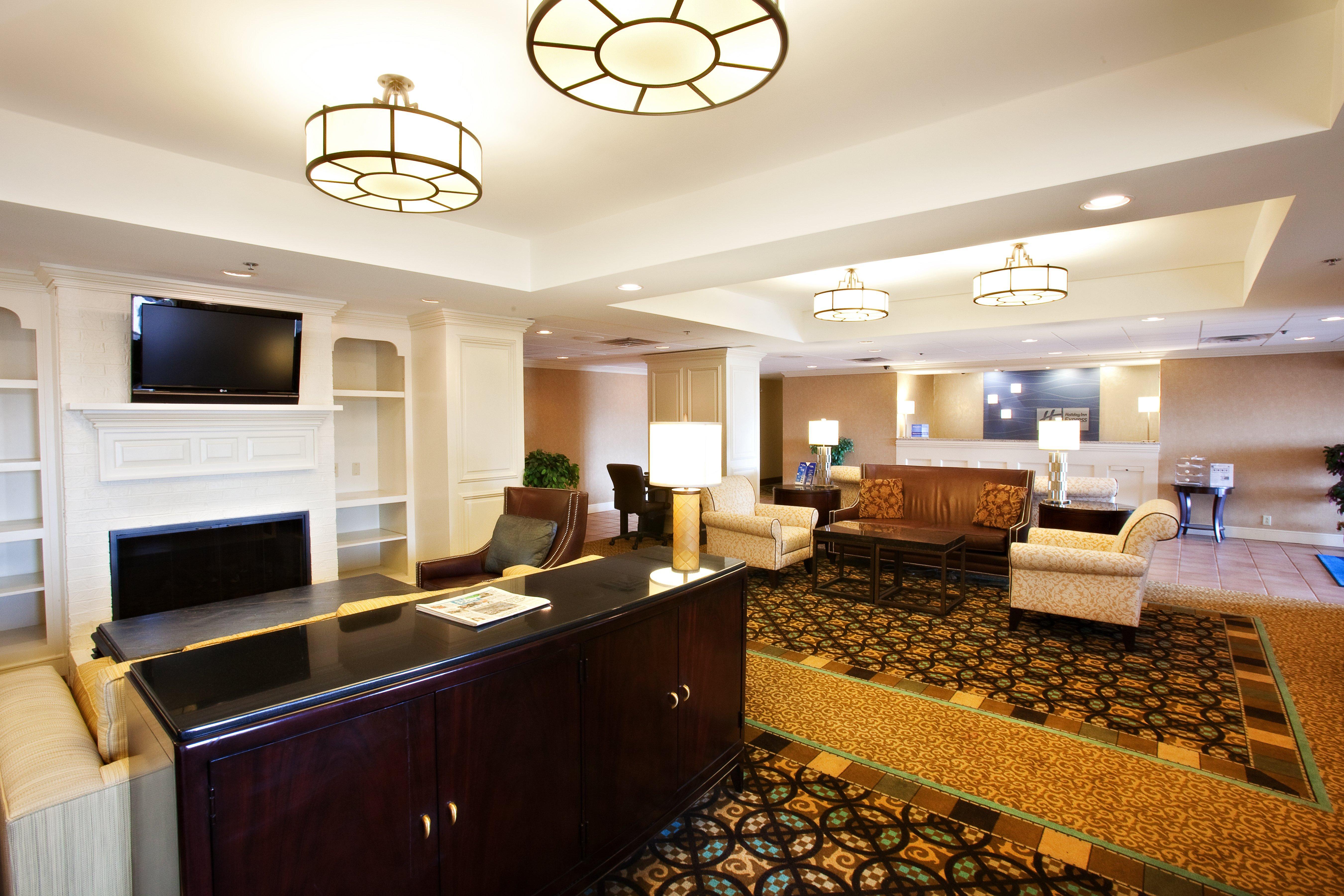 Holiday Inn Express Indianapolis Airport By Ihg Plainfield Zewnętrze zdjęcie