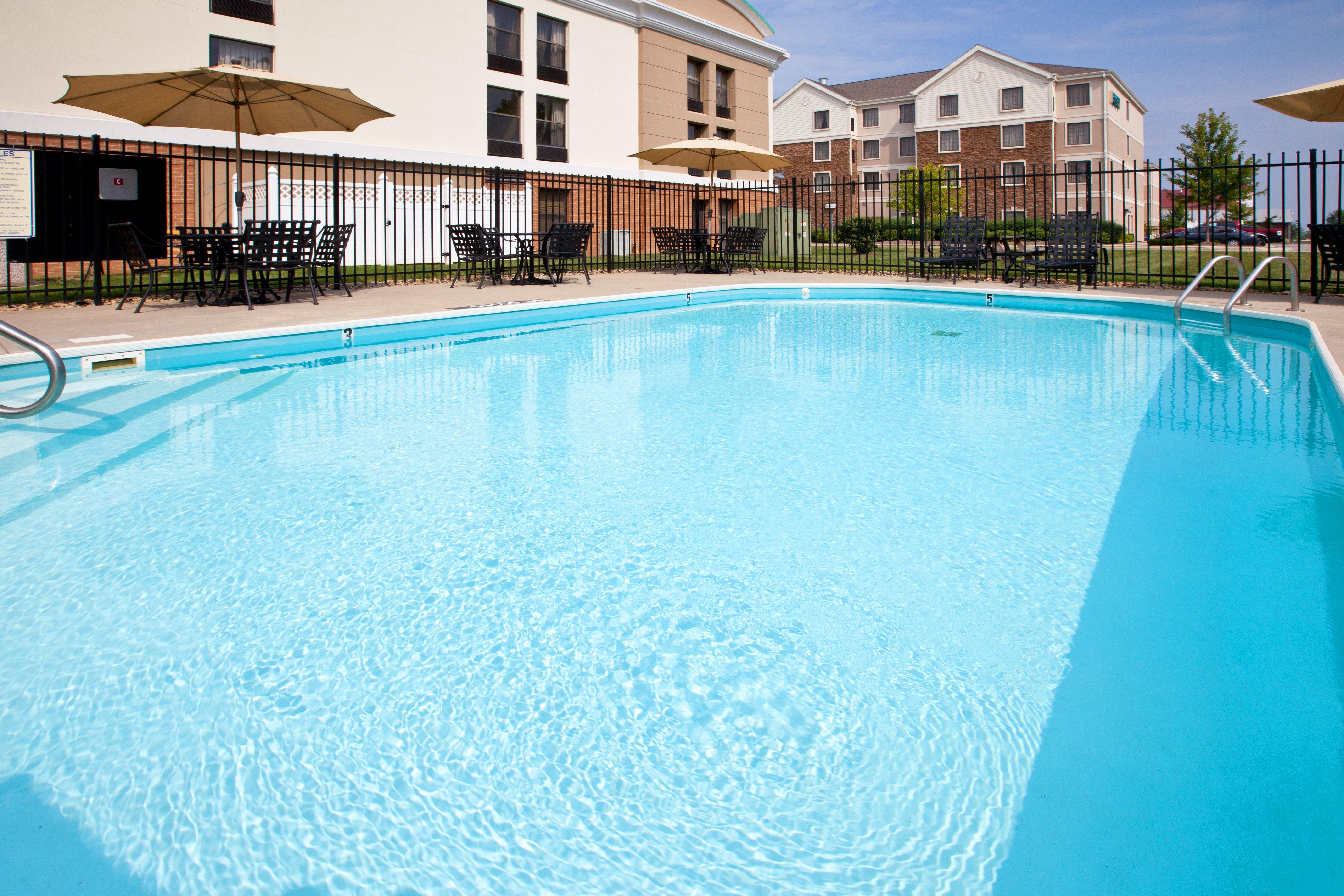 Holiday Inn Express Indianapolis Airport By Ihg Plainfield Udogodnienia zdjęcie